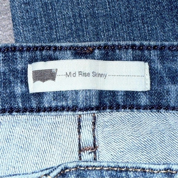 Levi's Women's Blue Jeans Mid Rise Skinny 31W‎ 30L Cotton/1%Elastane - Picture 6 of 9